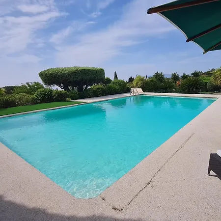 Holiday home 5 Pieces + 2 Independantes - Piscine Privee, Jardin, Climatisation, Wi-fi - Fr-1-780-79 *